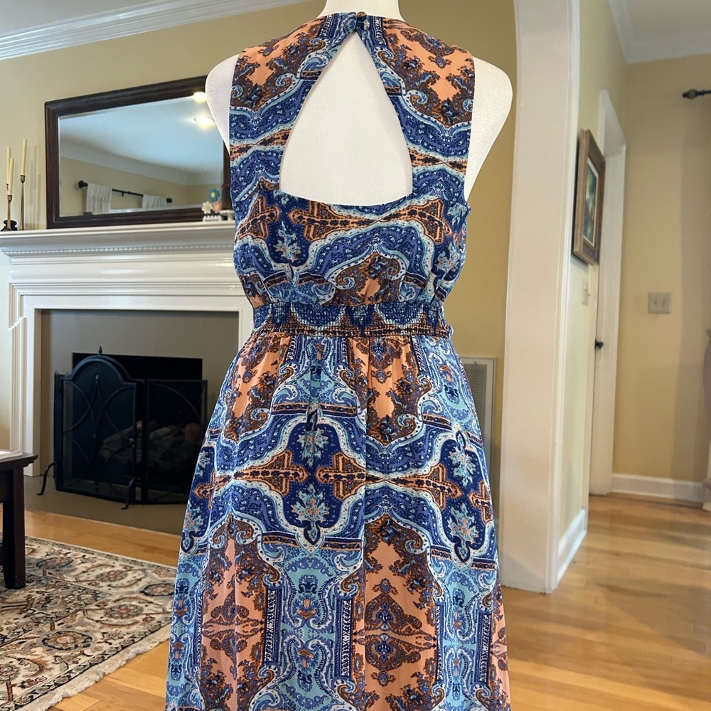 Maeve Anthropologie Paisley Medallion V-Neck Sleeveless Silk Maxi Dress - Picture 8 of 16